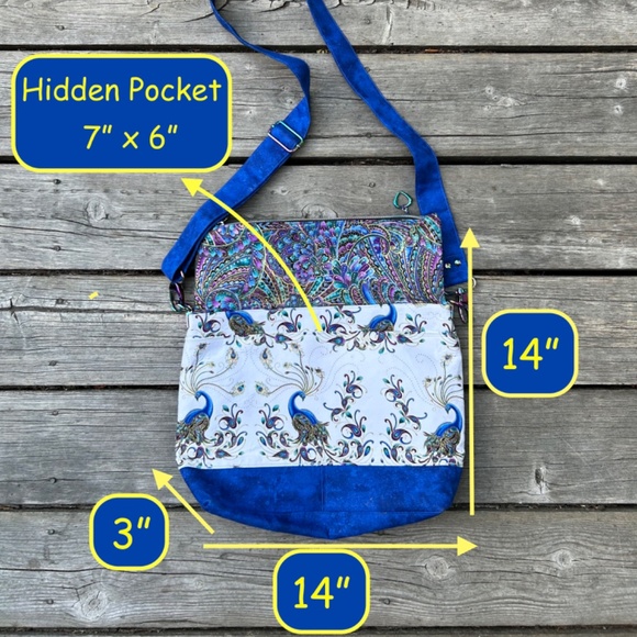 Quilted Messenger Bag - Picture 10 of 11